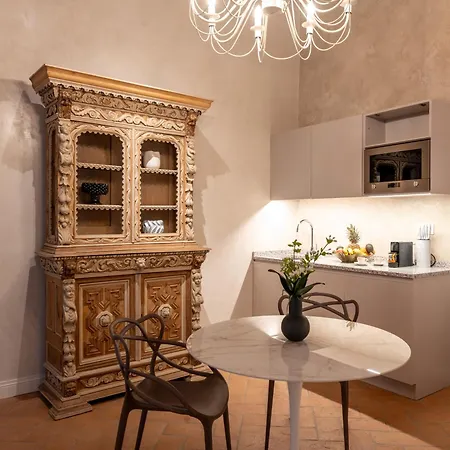 Palazzo Doni By Florence Art Apartments-3